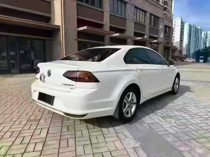 海口21年大众凌渡8