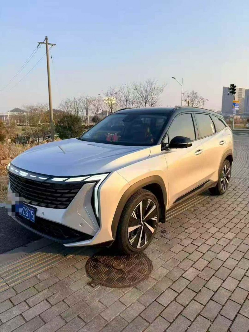 绍兴23年吉利博越3