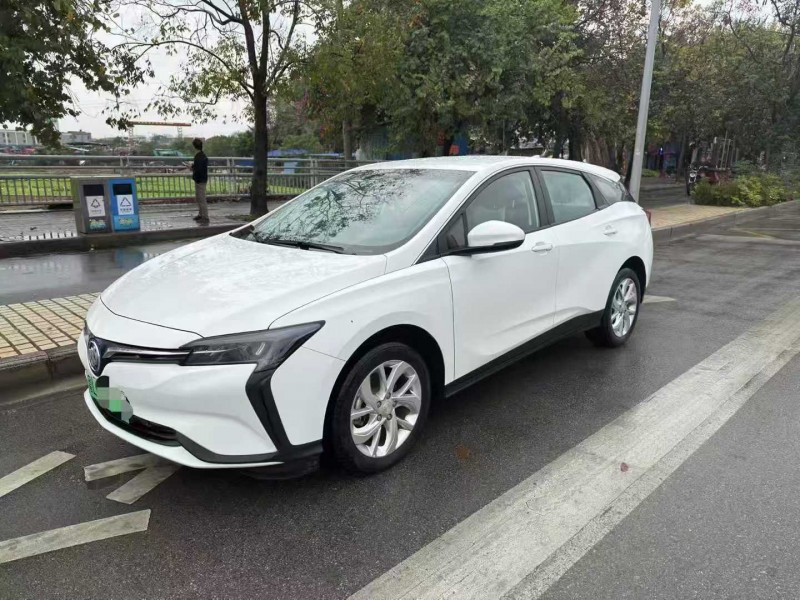 柳州24年别克微蓝2