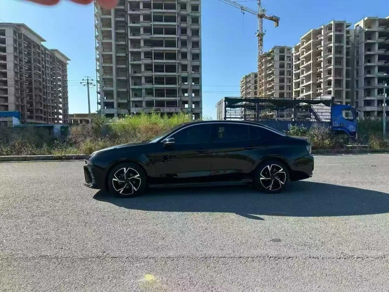 柳州24年领克038