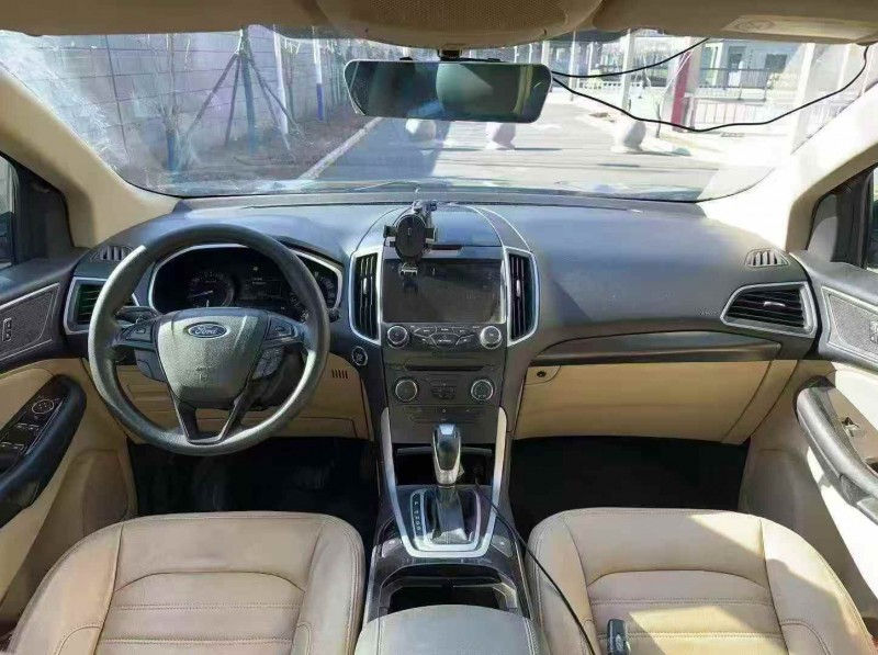 泰安16年福特锐界5