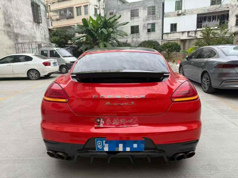 广州14年保时捷帕拉梅拉3