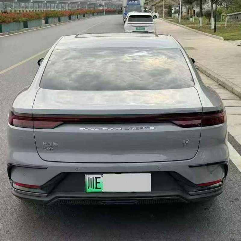 广州25年比亚迪汉DM9