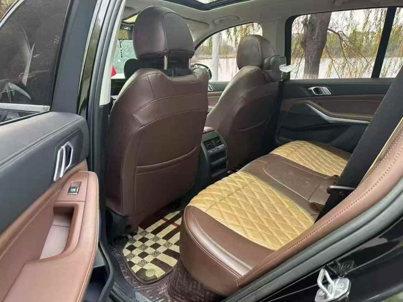 九江19年宝马X56