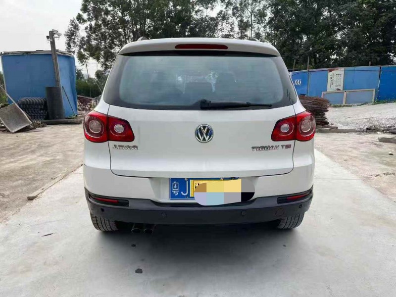 广州12年大众途观9