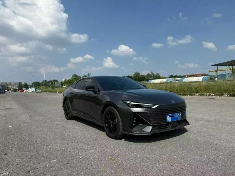 柳州25年长安汽车UNI3