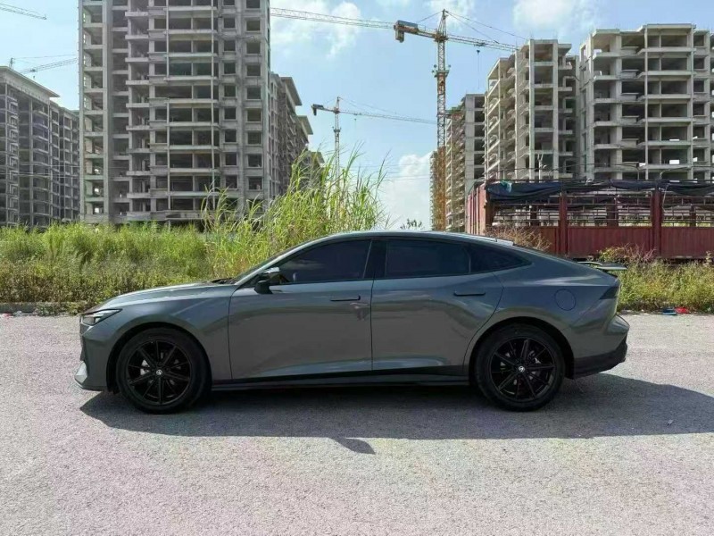 柳州25年长安汽车UNI8