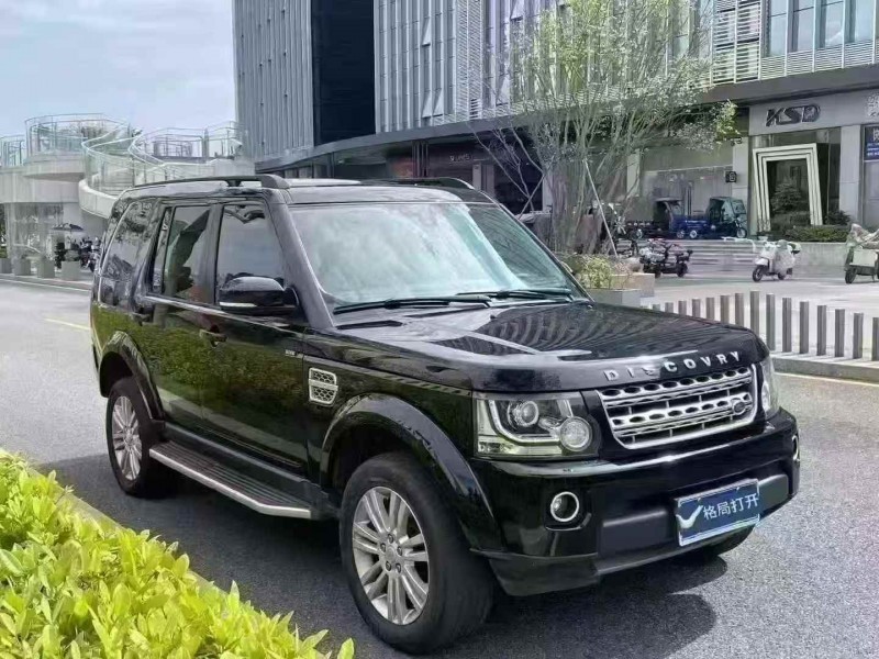 广州16年路虎发现2