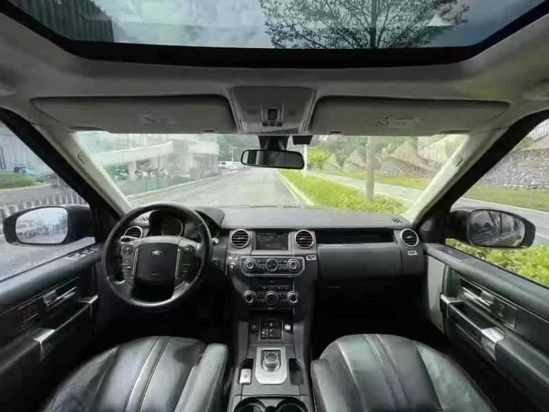 广州16年路虎发现5