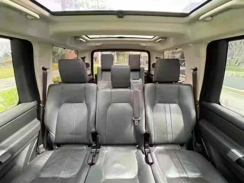 广州16年路虎发现6