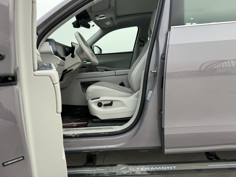 新乡26年大众途昂4