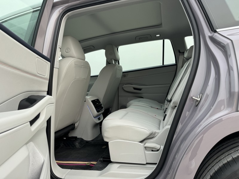 新乡26年大众途昂6