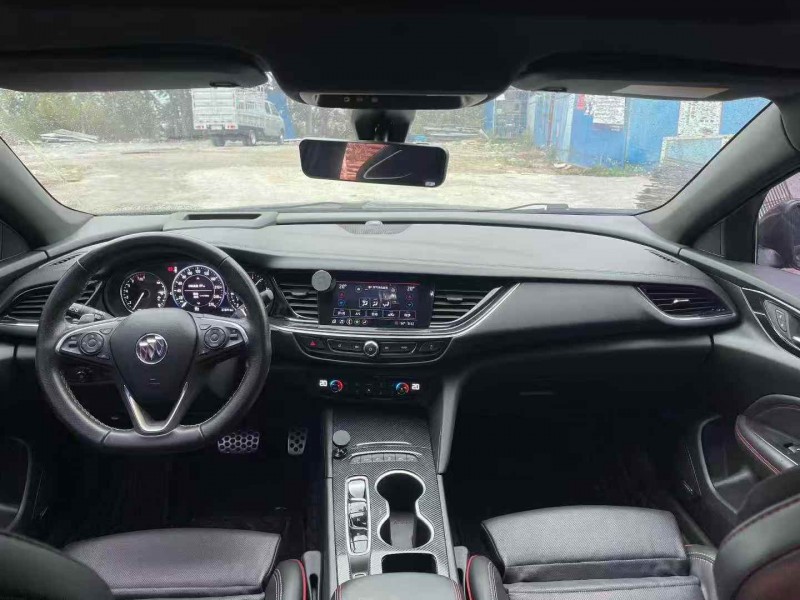 广州22年别克君威7