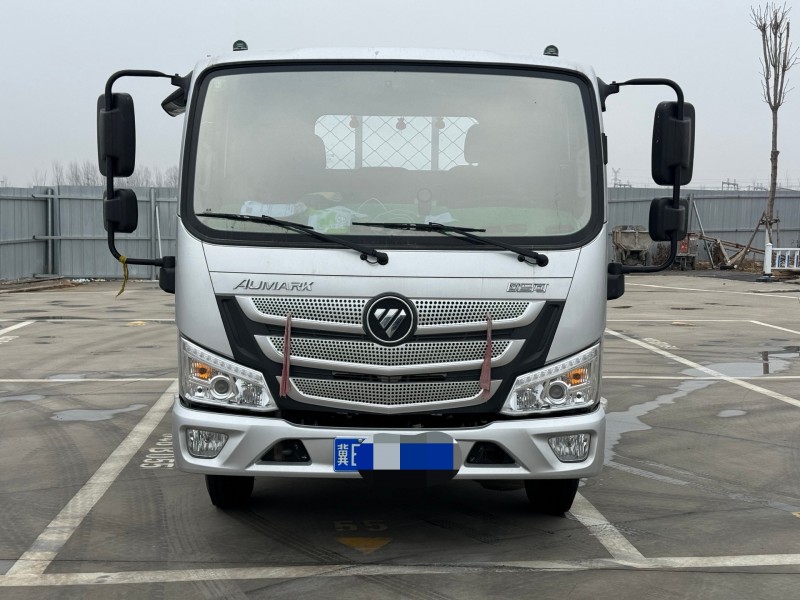 新乡25年福田欧马可1