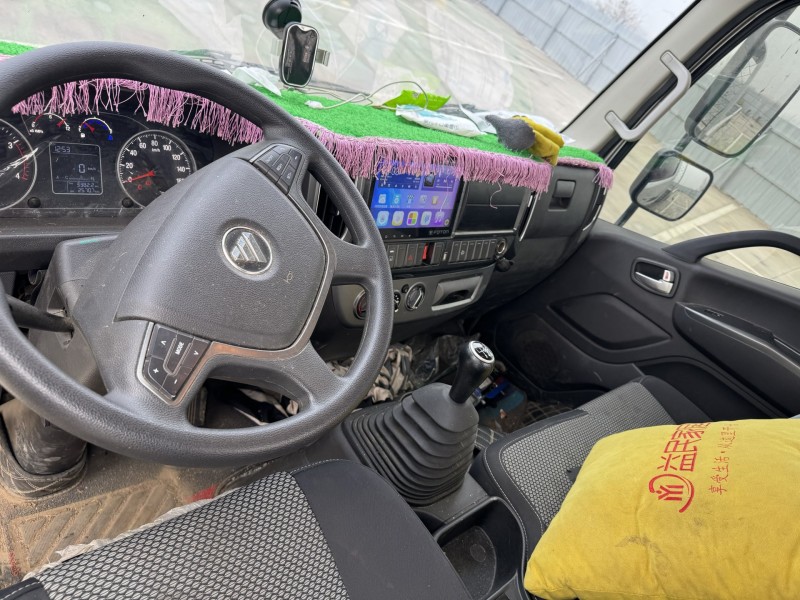 新乡25年福田欧马可5