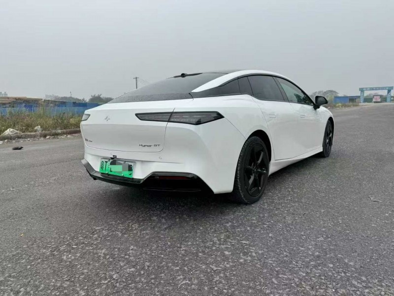 柳州24年传祺昊铂GT5