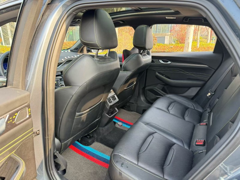 盐城23年吉利星瑞8