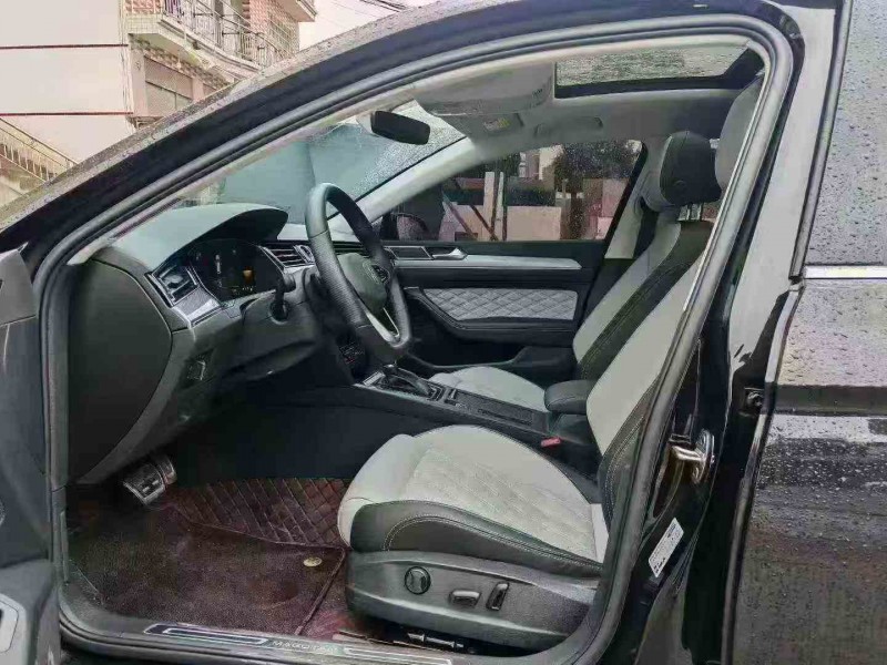 湘潭23年大众迈腾6