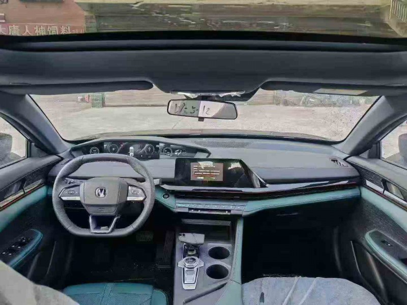 常德25年长安汽车UNI6