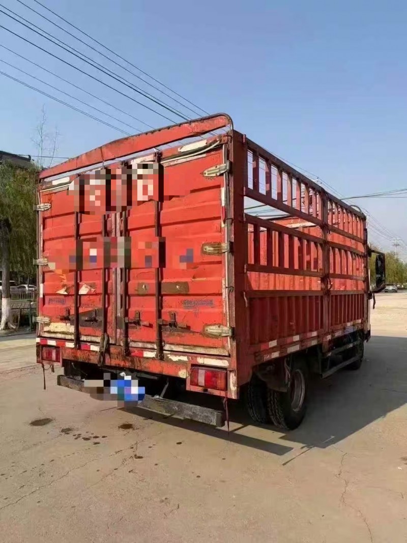 菏泽20年卡车系列重汽豪沃6