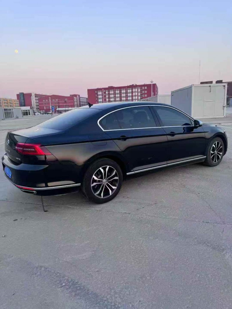 邯郸19年大众迈腾8