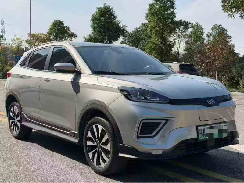 衡阳21年威马汽车EX-52