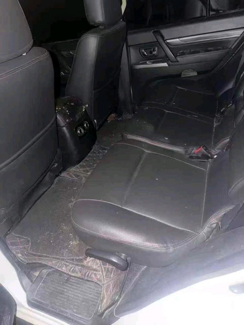 枣庄17年三菱帕杰罗8