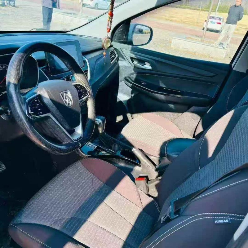 潍坊19年宝骏7304