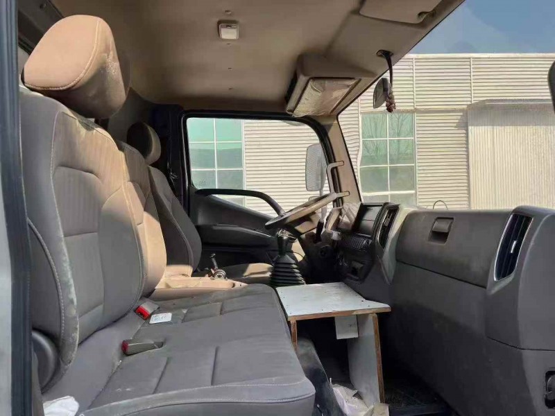 临沂18年福田欧马可4