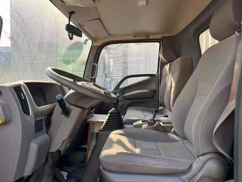 临沂18年福田欧马可5