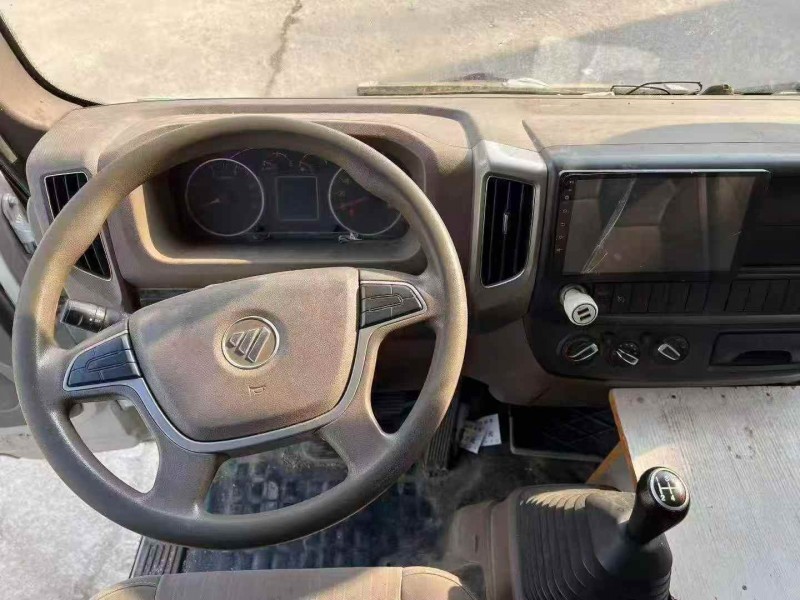 临沂18年福田欧马可6