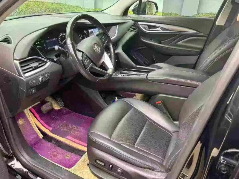 保定22年别克昂科旗4