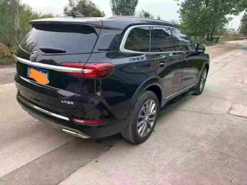 保定22年别克昂科旗8