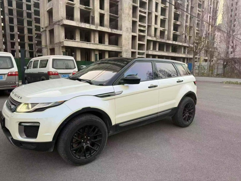 平顶山17年路虎极光3