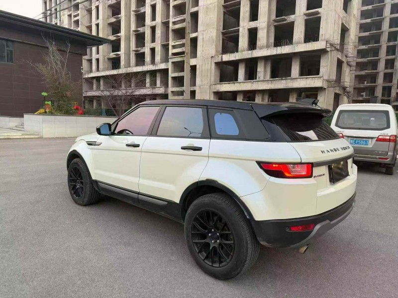 平顶山17年路虎极光7