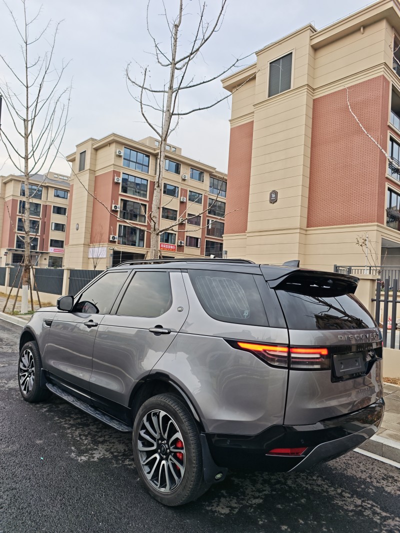 杭州20年路虎发现8