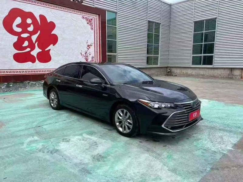 枣庄21年丰田亚洲龙3