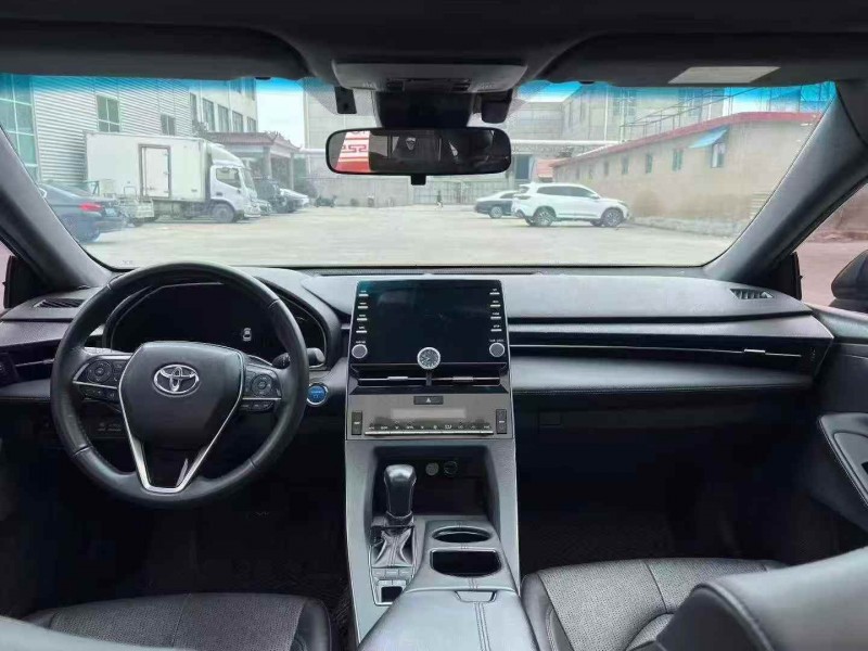 枣庄21年丰田亚洲龙6