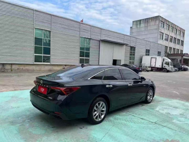 枣庄21年丰田亚洲龙8