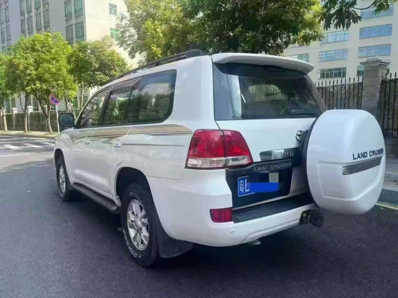 广州20年丰田兰德酷路泽7