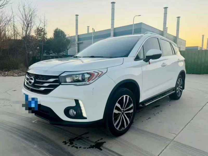 济宁17年传祺GS42