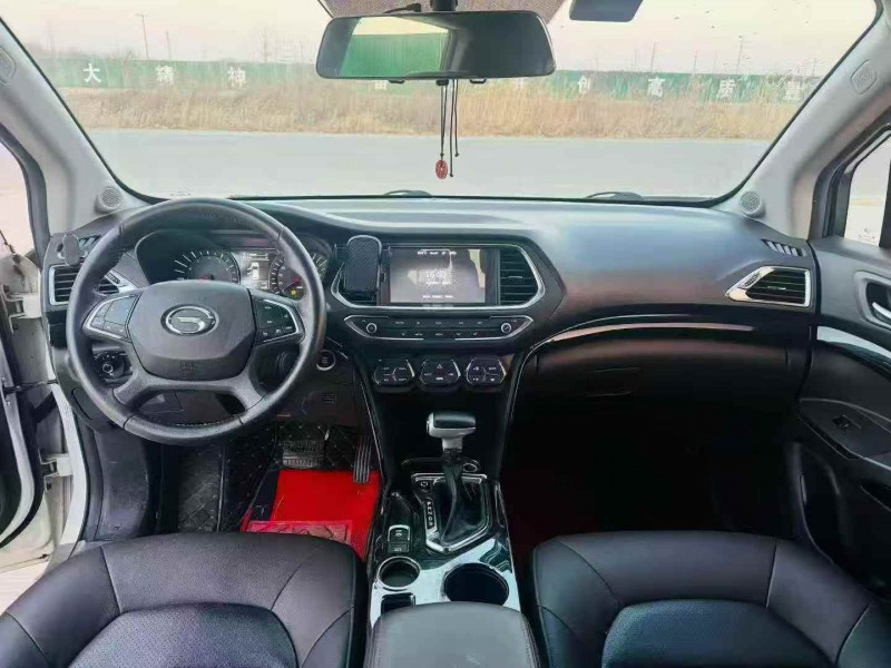 济宁17年传祺GS44