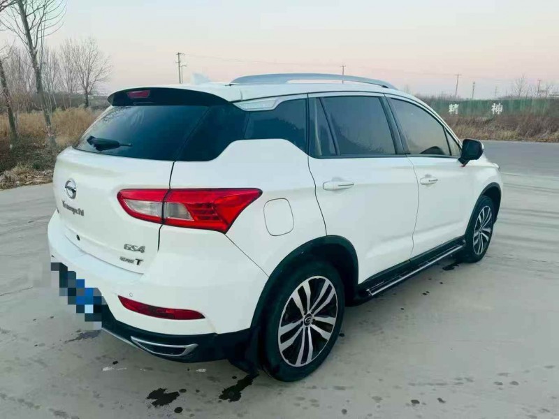 济宁17年传祺GS48