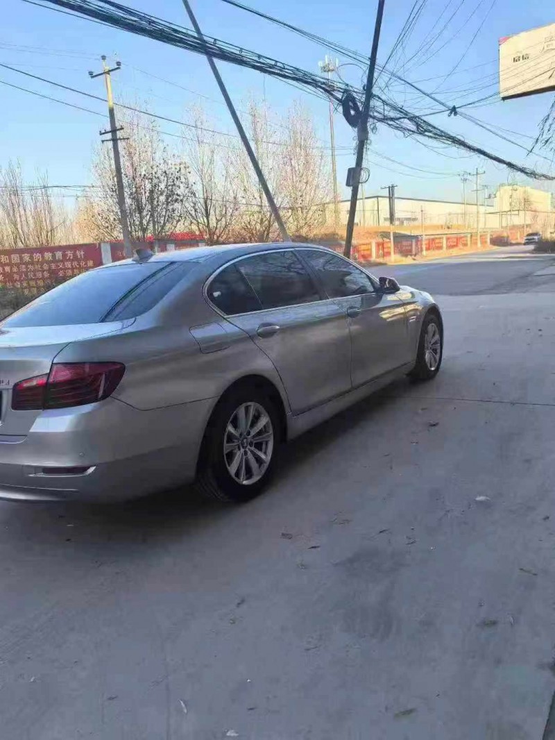 保定17年宝马5系8