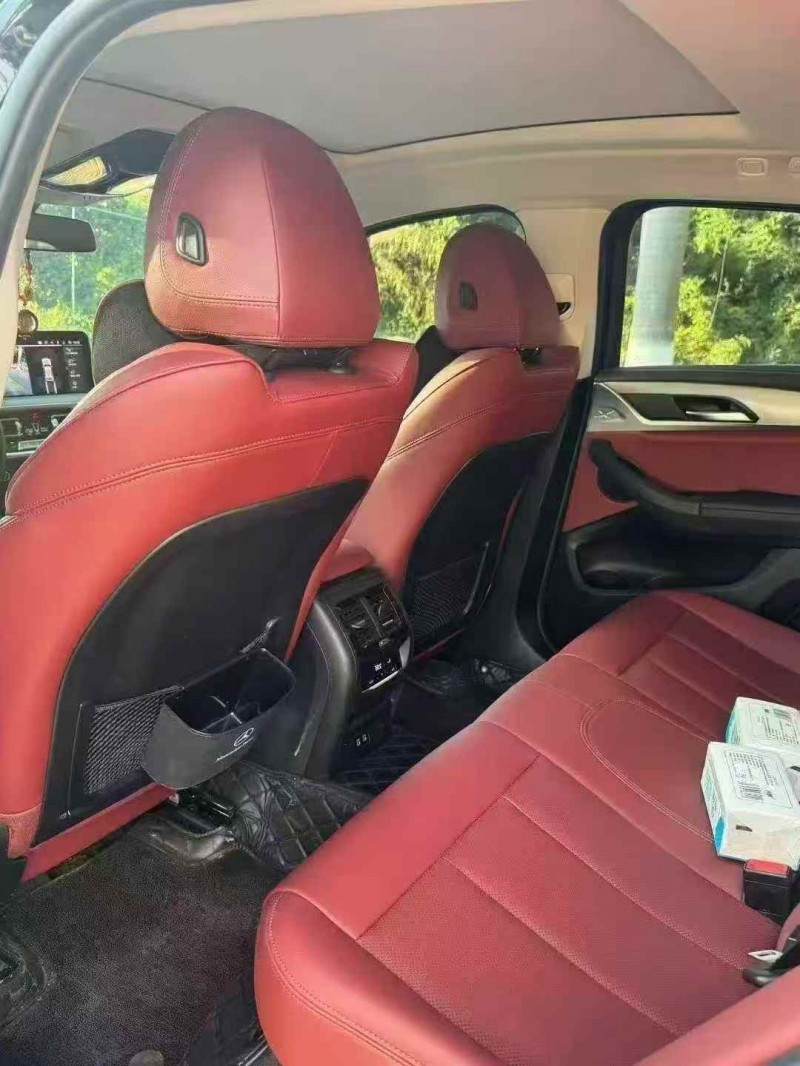 广州22年宝马X45