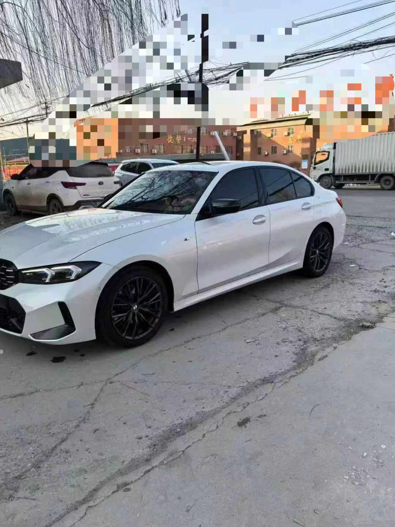 保定23年宝马3系3