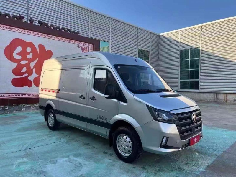 济宁25年福田图雅诺3