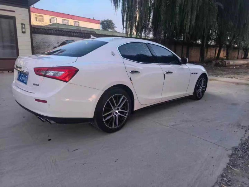 保定17年玛莎拉蒂Ghibli8