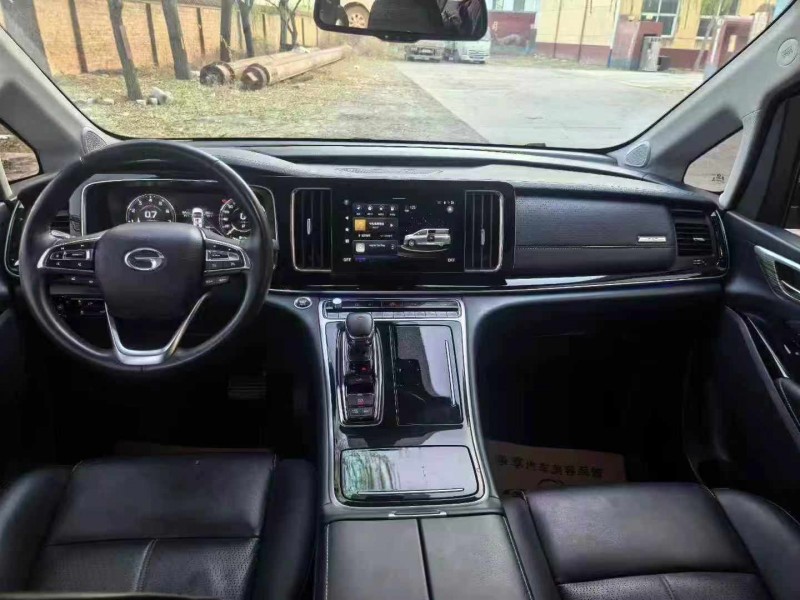 保定23年传祺M8/GM85