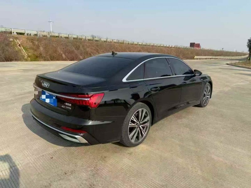济宁24年奥迪A6L8